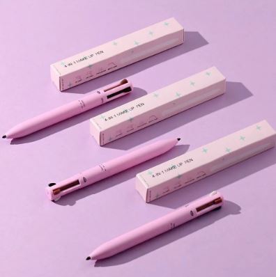 Stylo de maquillage 4 en 1 : Votre Allié Beauté Tout-en-Un pour un Look Parfait !